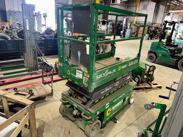 2015 Skyjack SJIII-3219 Electric Scissor Lift