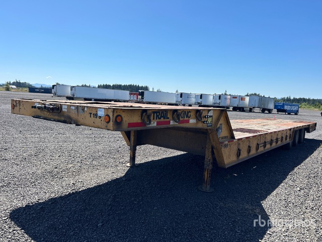 2005 Trail King 48 ft Tri/A Hydraulic Tail Trailer