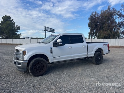 2019 Ford F-250 Lariat 4x4 Crew Cab Pickup