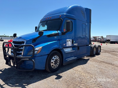 2020 Freightliner Cascadia 126 6x4 Cabeza Tractora Cabina Dormitorio