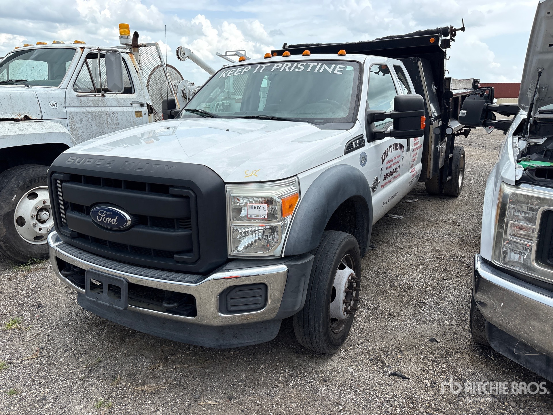 2016 Ford F-450 XL 4x4 Extended Cab Dump Truck