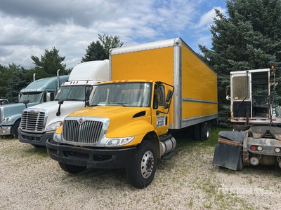 2019 International 4300 6x4 Van Truck