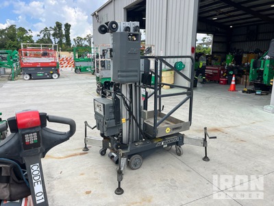 2017 JLG 20AM Elevador vertical