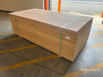 Quantity of (60) 4 ft x 8 ft x 1/2 in CSP/DFP No Stamp Madera contrachapada (Unused)
