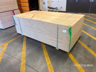Quantity of (40) 4 ft x 8 ft x 3/4 in CSP/DFP No Stamp Madera contrachapada (Unused)