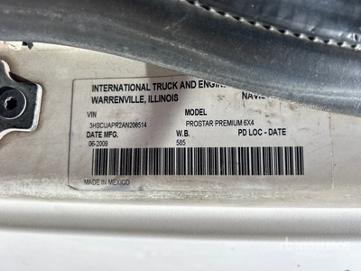 2010 International ProStar+ 113 6x4 トラックトラクター（T/A）