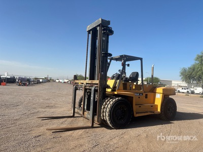 1998 Cat DP150 29800 lb Pneumatic Tire Forklift