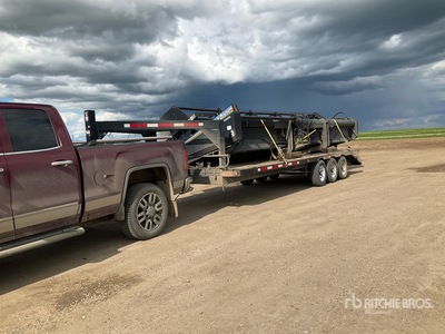 1998 MacDon 972 25 ft Rigid Windrower Header