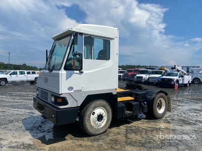 4x2 Spotter Truck