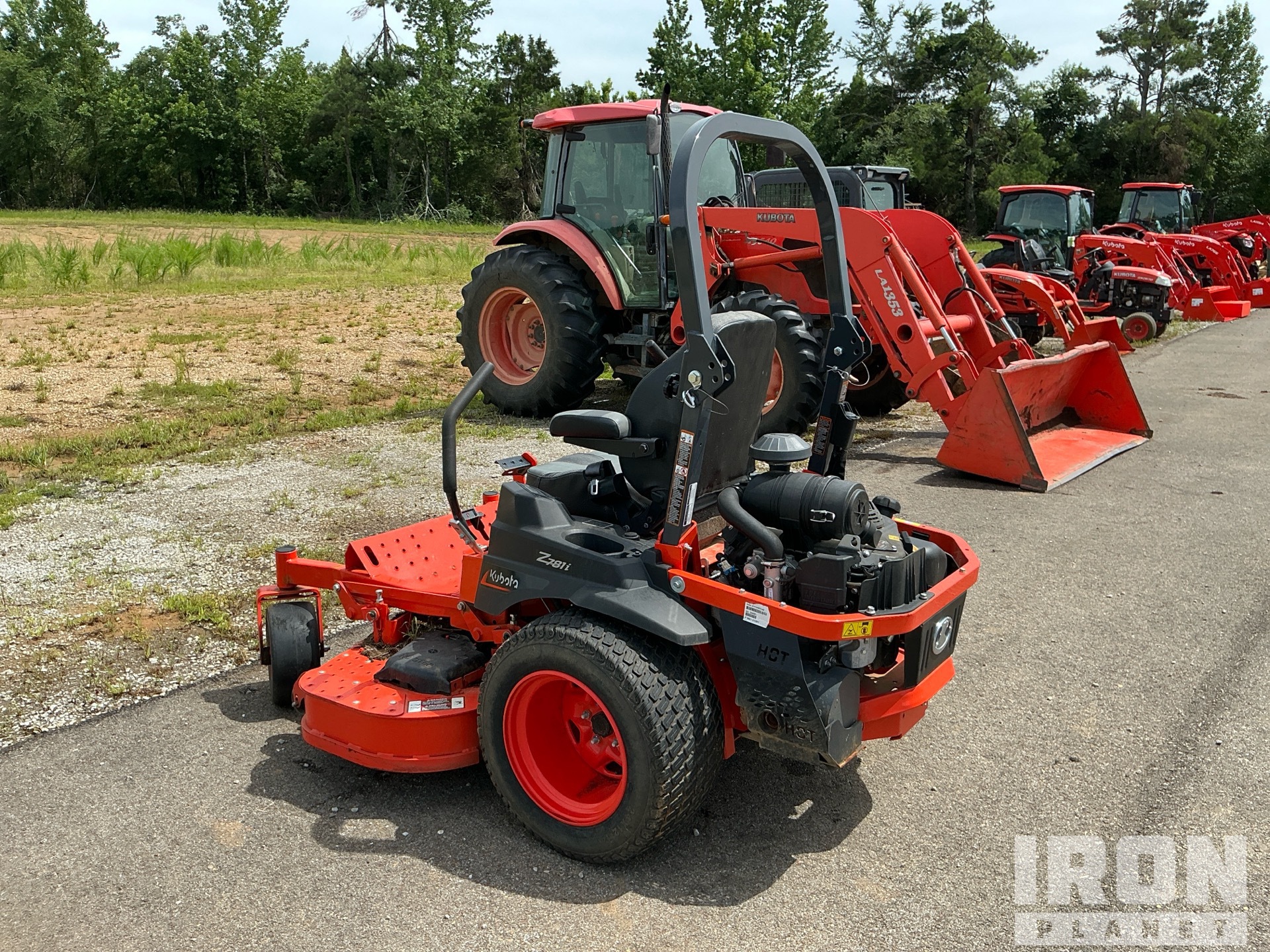 2025 Kubota Z781KWTI-60 Zero-Turn Lawn Mower (Inoperable) in