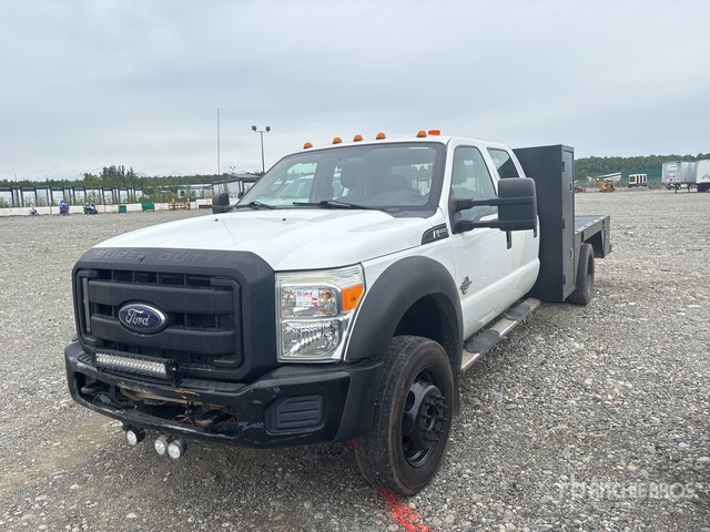 2011 Ford F-550 XL 4x4 Crew Cab Flatbed Truck