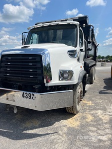 2020 Freightliner 114SD ダンプトラック（4軸） (Inoperable)