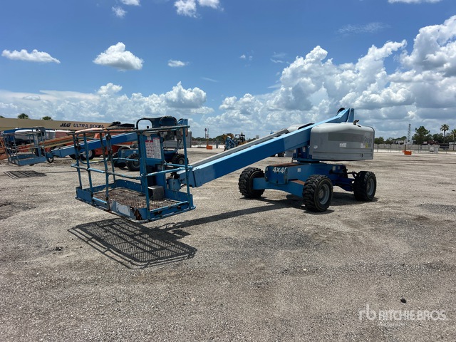 2016 Genie S40 4WD Diesel Telescopic Boom Lift