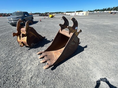 27 in Digging Excavator Bucket