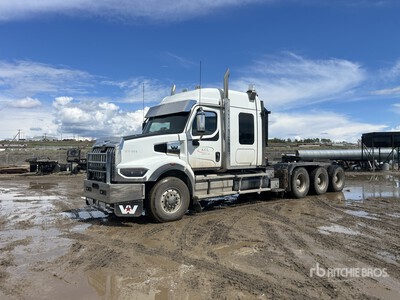 2024 Western Star 49X 8x6 Tri/A Sleeper Truck Tractor