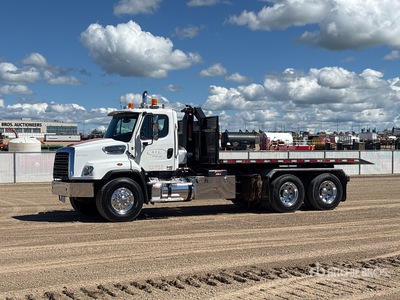2023 Freightliner 114SD 6x4 Camión con gancho