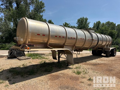 2016 Polar 7000 gal T/A Tanker Trailer