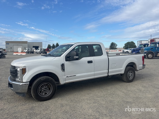 2019 Ford F-350 XL 4x2 Extended Cab Pickup