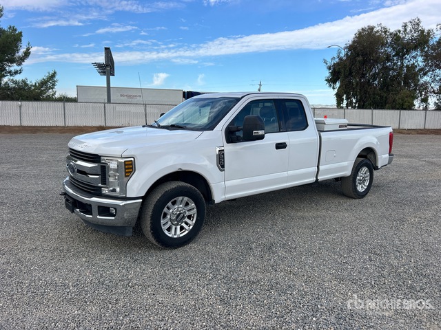 2018 Ford F-250 XLT 4x2 Extended Cab Pickup