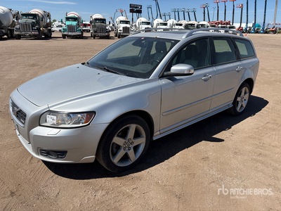 2010 Volvo V50 AWD Automobile