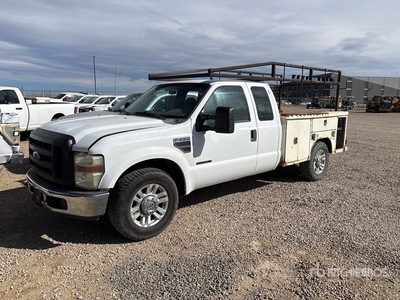2010 Ford F-250 XL 4x4 Extended Cab Utility Truck (Inoperable)