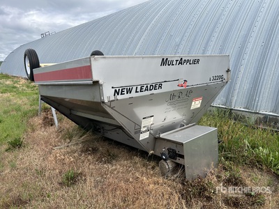 New Leader 3220G Multi-Applicator Fertilizer Spreader
