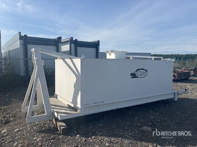 2600 gal Water Tank