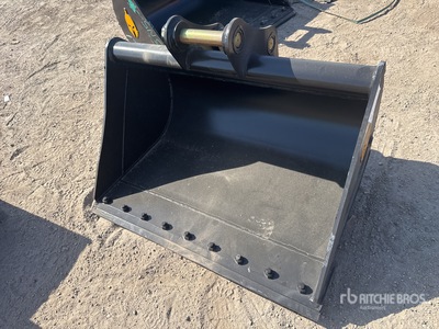 Trojan 42 in Cleanup Excavator Bucket - Fits 45mm Cat 305, 305.5 Komatsu PC45/50/55 Hyundai R55, Hitachi/Deere 50D/G Case, New Holland, Kobelco SK50 Bobcat E50/341/337 (Unused)