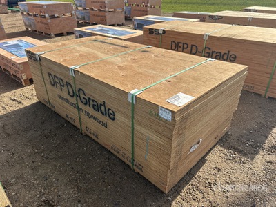 Quantity of (60) 4 ft x 8 ft x 1/2 in. Douglas Fir 5 Ply No Stamp Plywood (Unused)