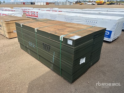 Quantity of (100) 2 ft x 8 ft 3/4 in. G1S with Smooth Overlay 1 Side Douglas Fir 7 Ply No Stamp Formply Plywood (Unused)