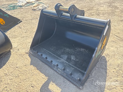 Trojan 42 in Cleanup Excavator Bucket - Fits 45mm Cat 305, 305.5 Komatsu PC45/50/55 Hyundai R55, Hitachi/Deere 50D/G Case, New Holland, Kobelco SK50 Bobcat E50/341/337 (Unused)