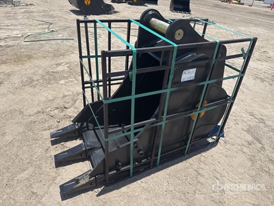 Trojan 24 in Digging Excavator Bucket - Fits 65mm Cat 311/312/313/314 Kobelco 140 Deere/Hitachi ZX120/135 Case 130/135, Doosan DX140 (Unused)