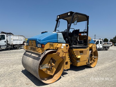 2004 Bitelli DTV 370 Compacteur à double bille