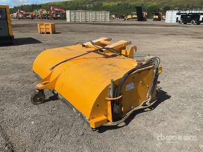 2018 JCB SC240 2500 mm Accesorio de barrido