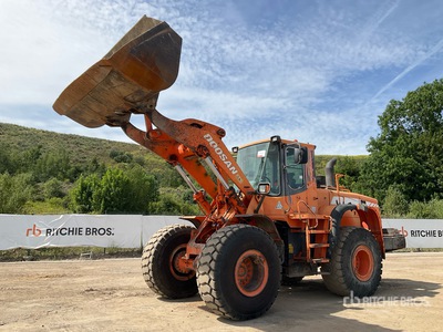 2009 Doosan DL300 Pala cargadora