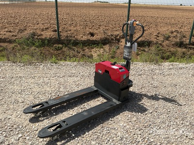 2026 STARVOX CBD-30 6600 lb Electric Pallet Jack (Unused)