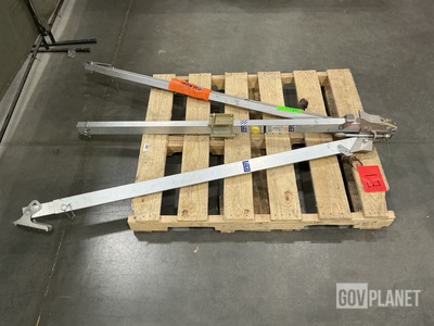 DBI-SALA 8000000 Confined Space Tripod System