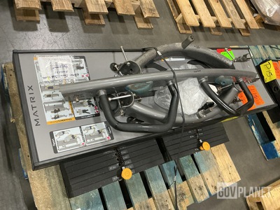(2) Matrix G3 MSFT4P Multi-Station Functional Trainers