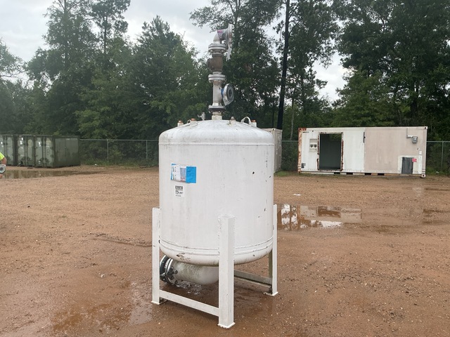 John Wood Vertical Pressure Tank John Wood Vertical Pressure Tank