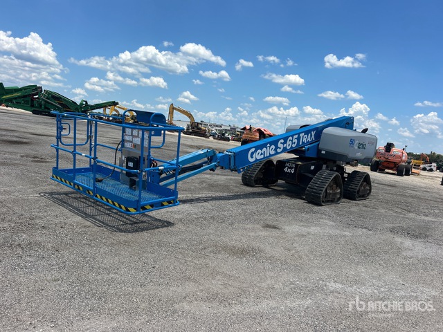2016 Genie S-65TRAX Crawler Diesel Telescopic Boom Lift