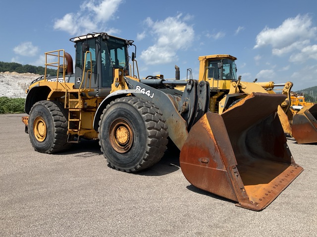 2007 John Deere 844J Wheel Loader