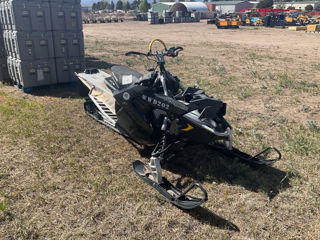 Polaris Assault 800 Snowmobile