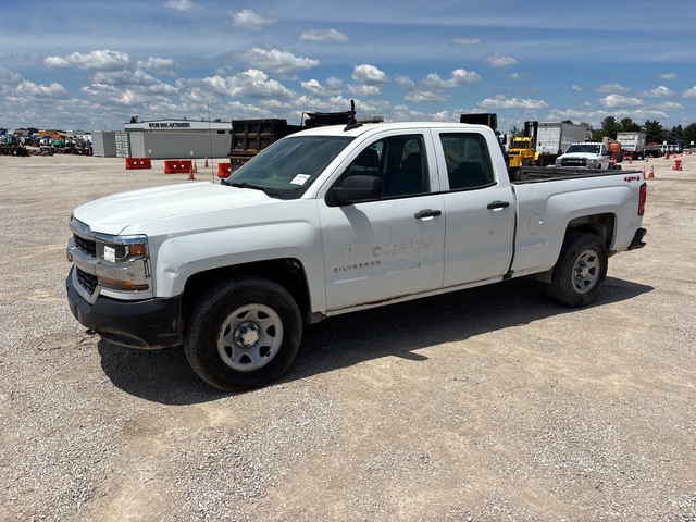 2019 Chevrolet Silverado 1500 4x4 Extended Cab Pickup