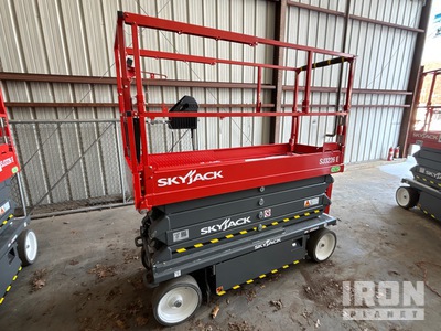 2025 Skyjack SJ 3226 Electric Scissor Lift