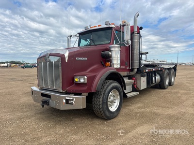 2004 Kenworth T800B 6x4 Winch Truck