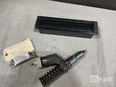 (1) Injector Assembly, (1) Liquid Level Switch & Assorted Items