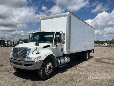 2018 International 4300 SBA 4x2 Van Truck