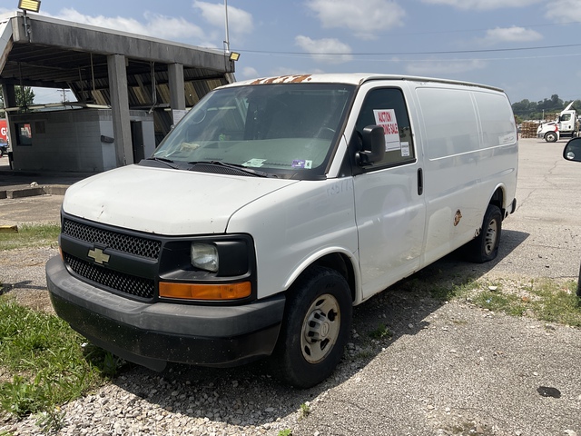 2008 Chevrolet Express 2500 Cargo Van (Inoperable)