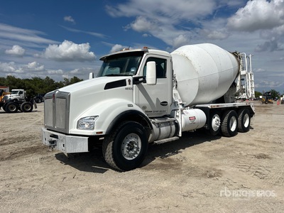 2016 Kenworth T880 8x4 Mixer Truck