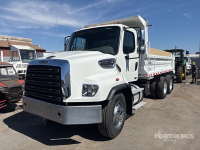 2014 Freightliner 114SD 6x4 T/A Dump Truck